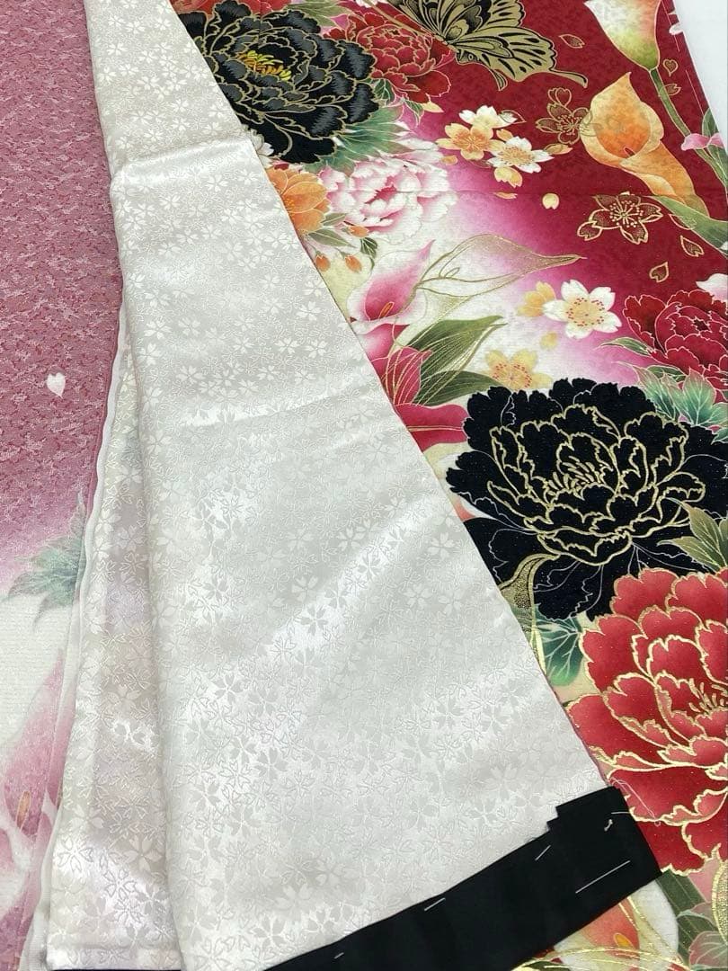 振袖 仮絵羽 京友禅 浅田真央 刺繍 金彩 牡丹 薔薇 正絹 未仕立て品 八掛付