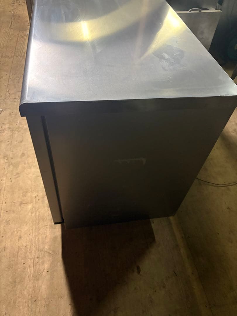 2022年製　パナソニック冷凍冷蔵コールドテーブルSUR-K1861CSB