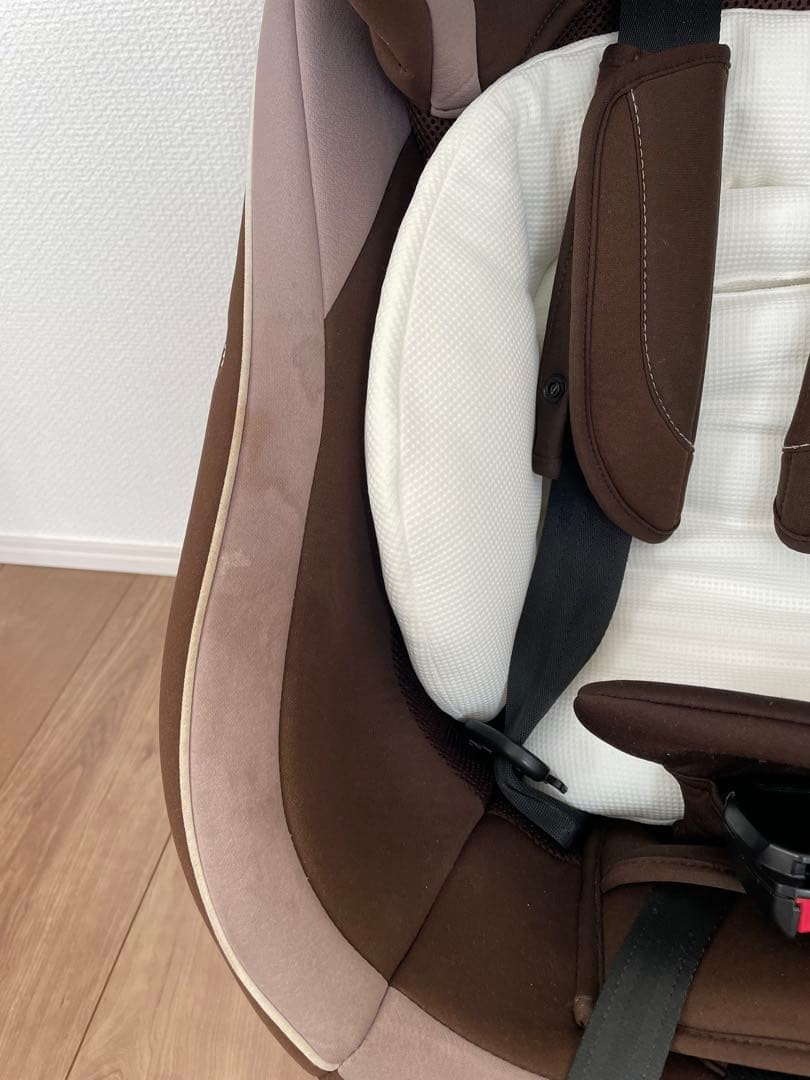 ⭐️コンビ チャイルドシート クルムーヴ スマート エッグショック ブラウン