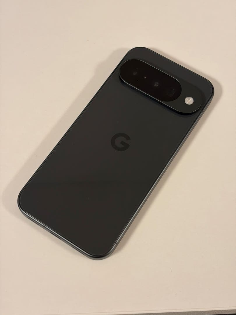 Google Pixel10 obsidian 純正ケース クリアケース付き