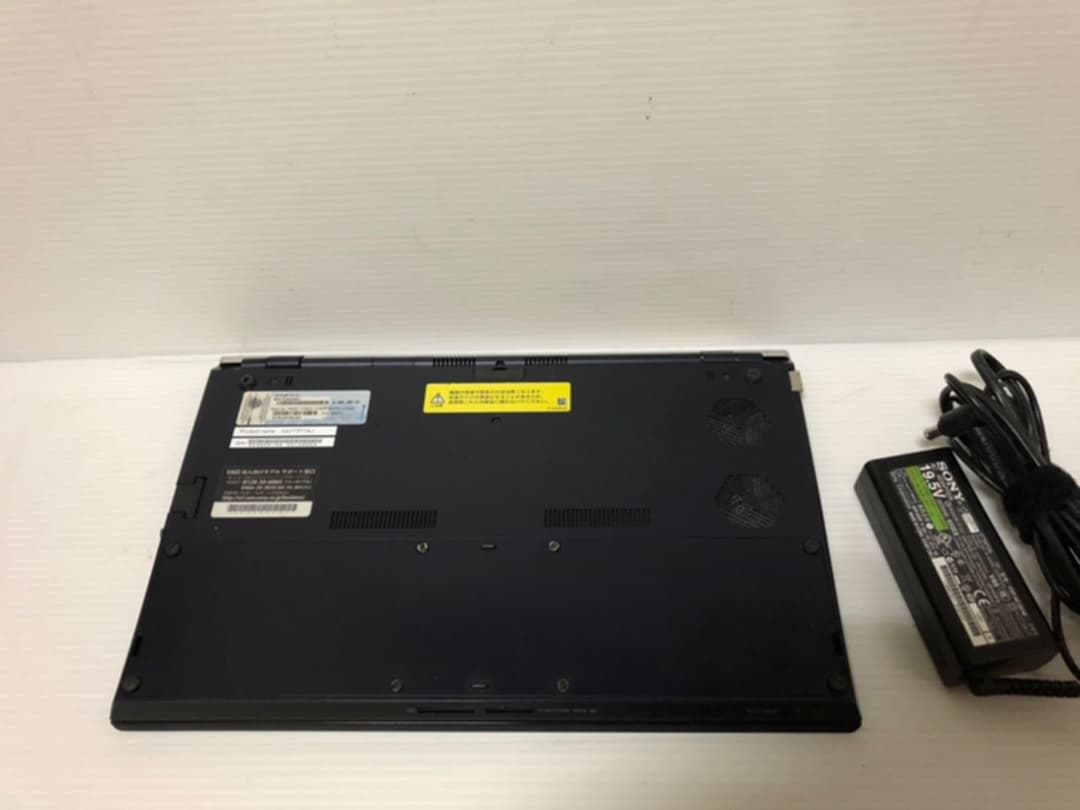 Windowsノート本体 Vaio SVZ1311AJ Core i7 6GB 256GB office