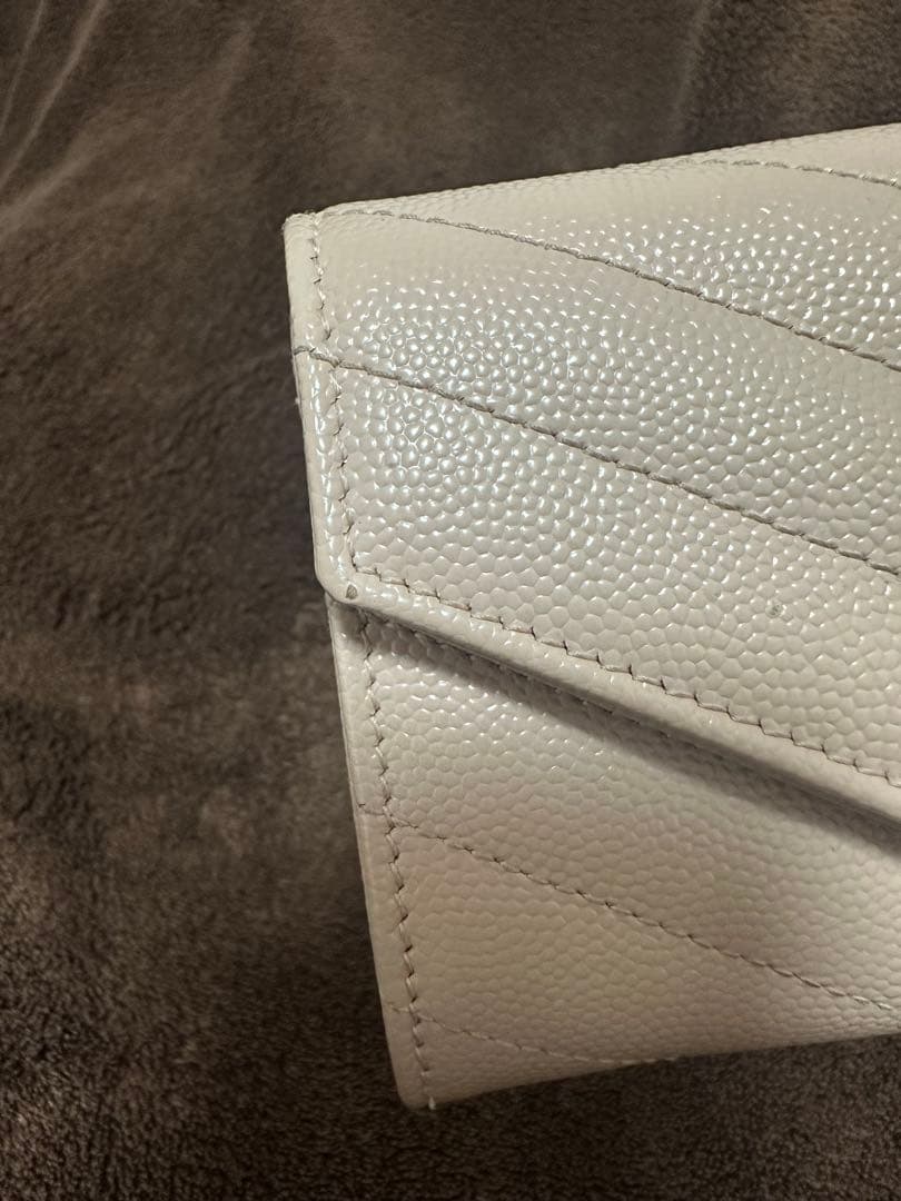 Yves Saint Laurent 財布