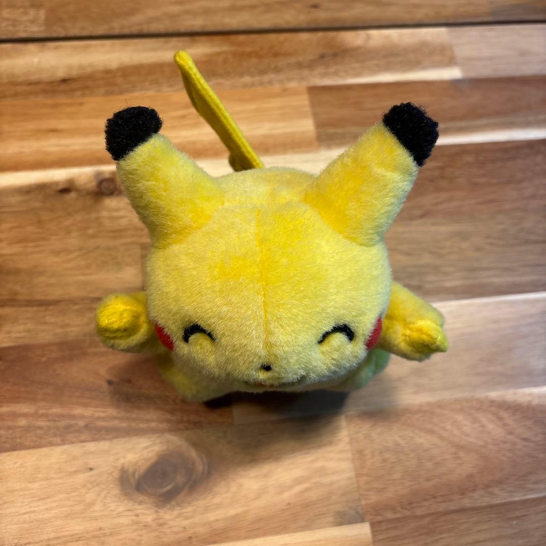 初期 ピカチュウ ぬいぐるみ　にっこり　TOMY トミー