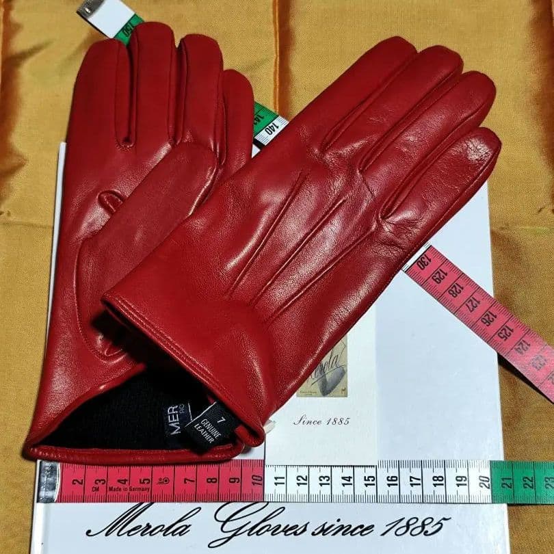 メローラ ナッパロッソ赤 カシミア黒 グローブ 革手袋 MEROLA