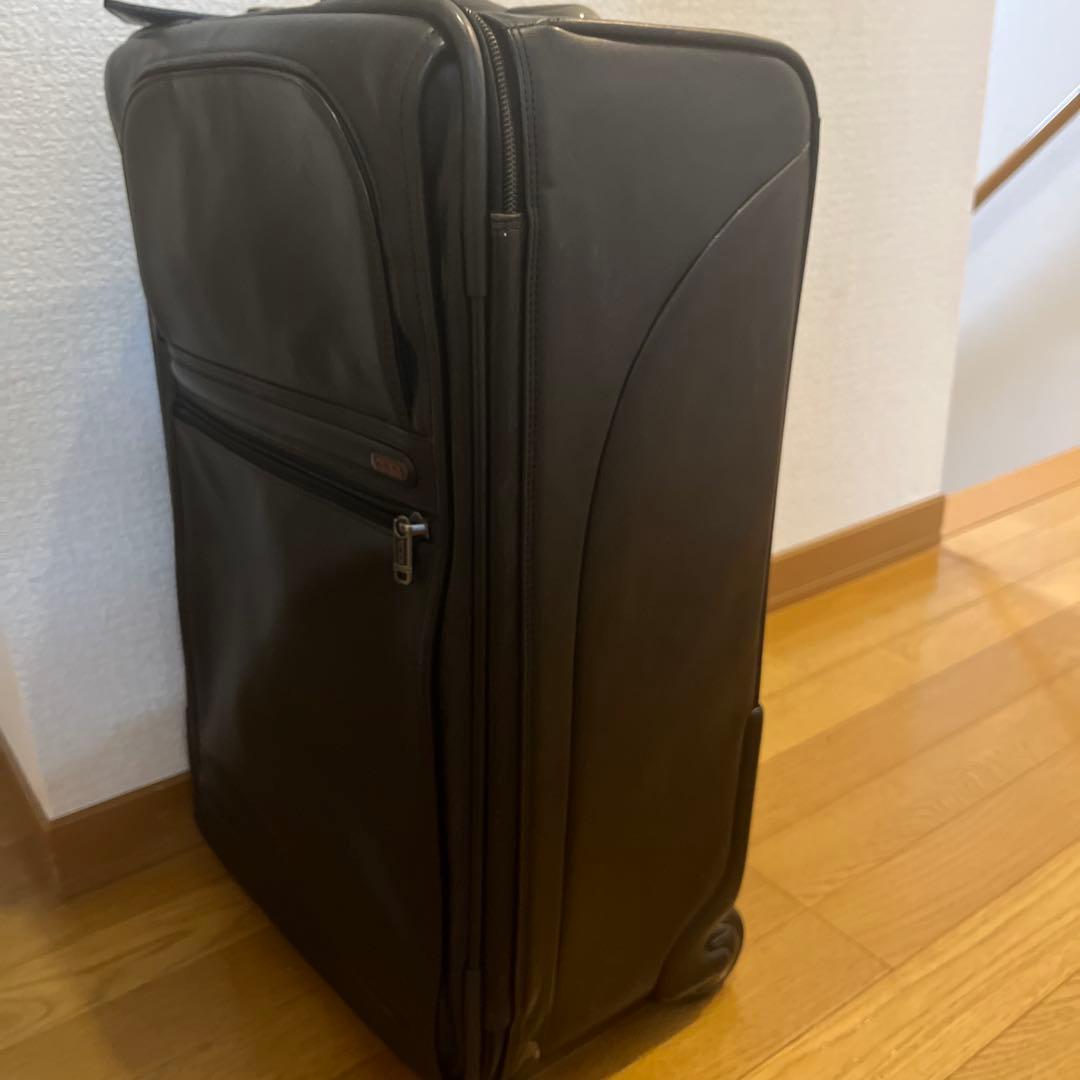 【Gaku】　【レア】TUMI オールレザー　キャリーケース（価格交渉可）
