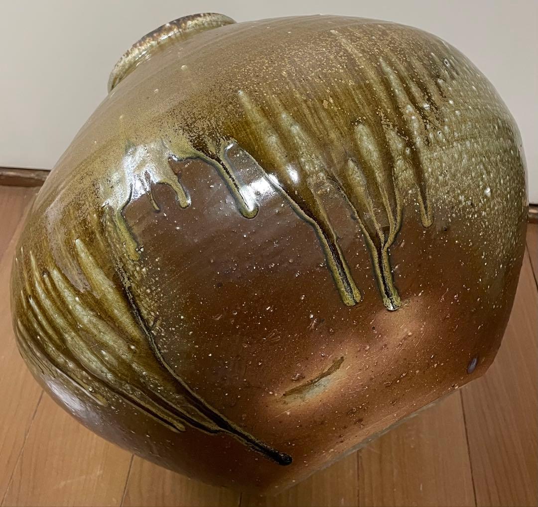 TK　県指定重要無形文化財　山本雄一　備前花瓶　胡麻垂れ　四方桟共箱　栞