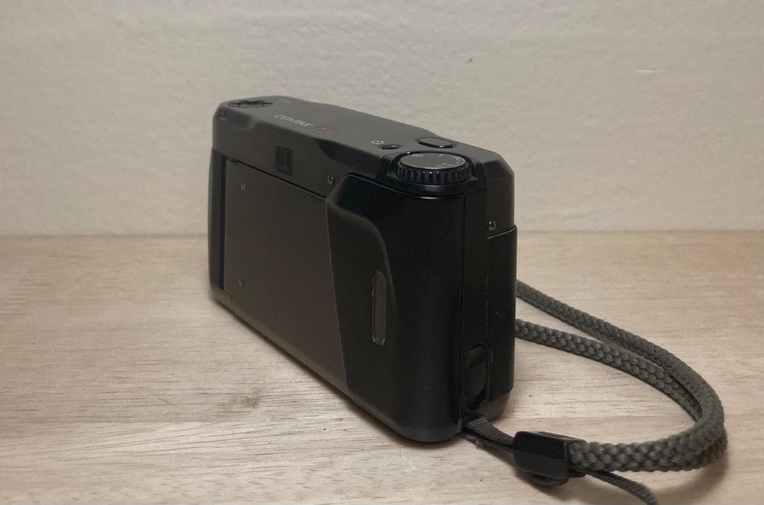 CONTAX T2 コンタックス チタンブラック フィルムカメラ