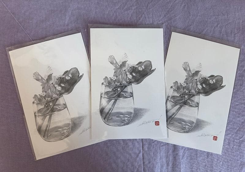 鉛筆アート「花とロックグラス」