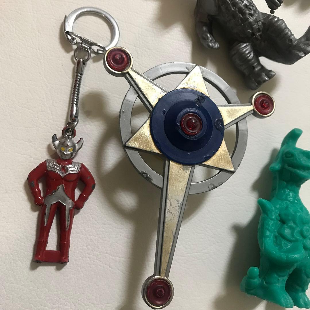 『ウルトラマンタロウ オイルドリンカー コスモリキッド アストロモンス』 人形