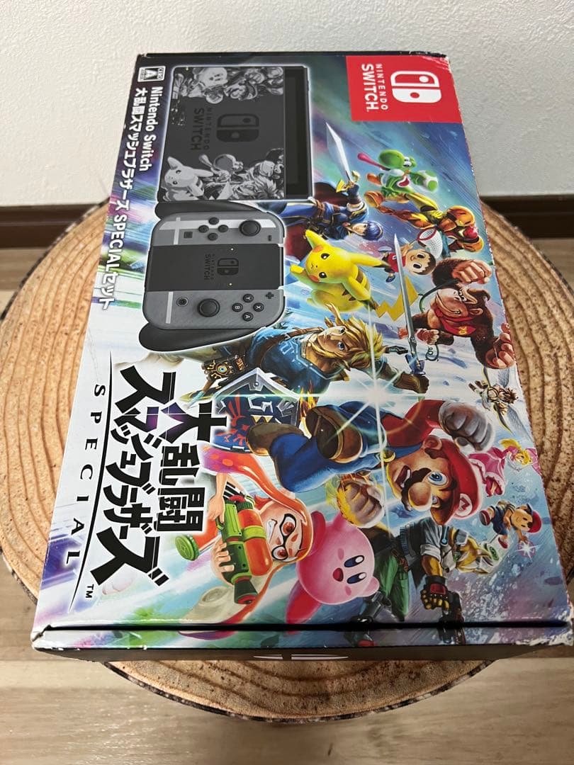 Nintendo Switch ニンテンドースイッチ本体　スマブラモデル