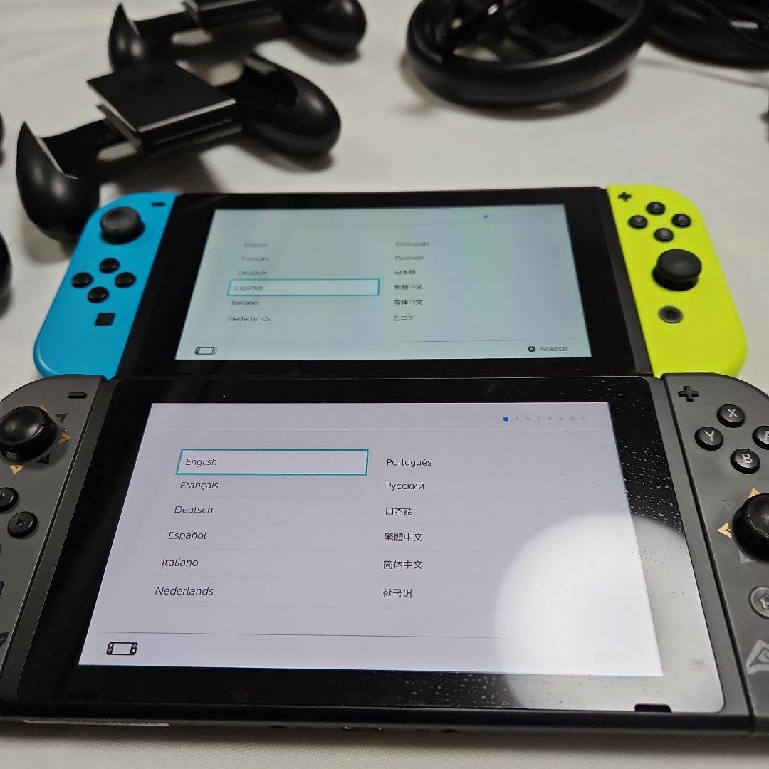 【モンハン仕様他】Nintendo Switch 2台セット　スイッチ2台他色々