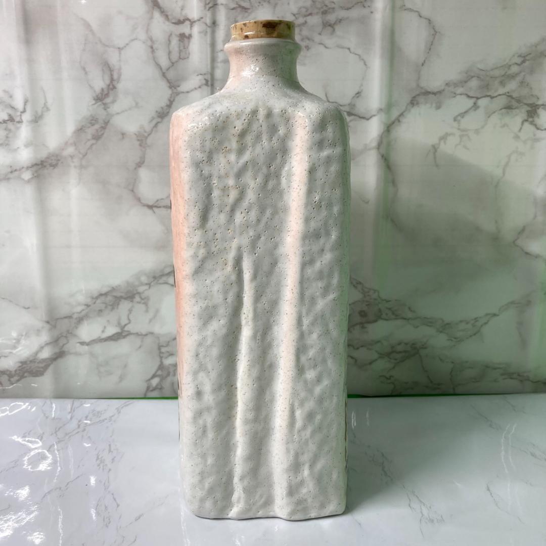 レア　新政　日本酒　天王町　箱付き 陶器瓶　希少