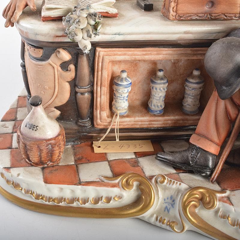 イタリア製　カポディモンテ　フィギュリン　陶人形　置物　証明書付　M　R7064