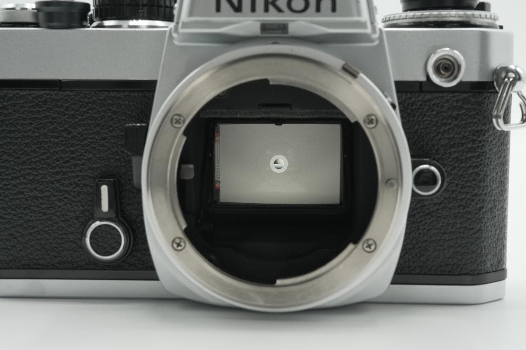 【美品・完動品】Nikon FE シルバー フィルムカメラ本体