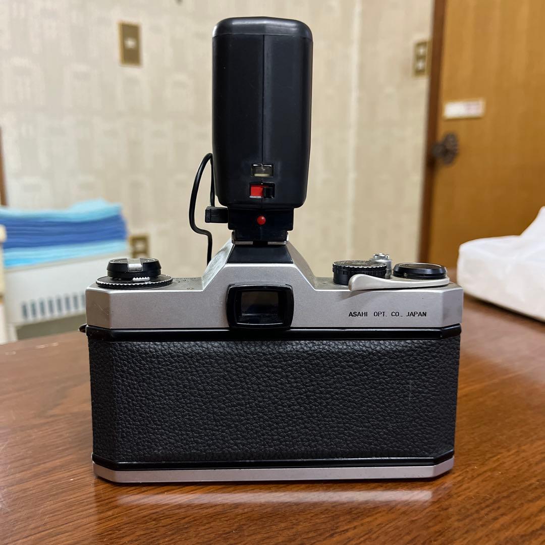 一眼レフカメラ