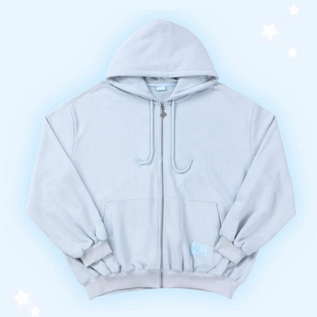 Hearts2Hearts ハトゥハ フーディー HOODIE FOCUS