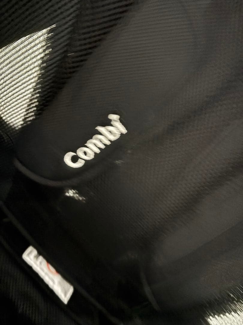 コンビ COMBI ジョイトリップ エアスルー GG 黒