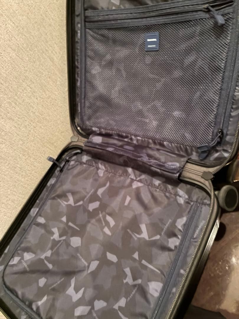 innovator イノベーター スーツケース INV20 33L ブラック系