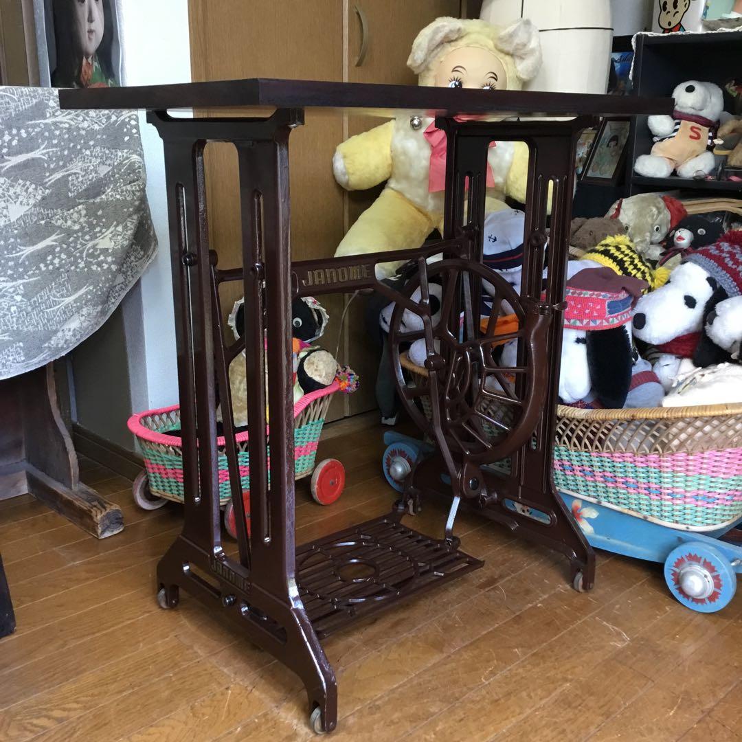 ※アンティーク※ JANOME足踏みミシン脚のテーブル　ケヤキ天板　アイアン