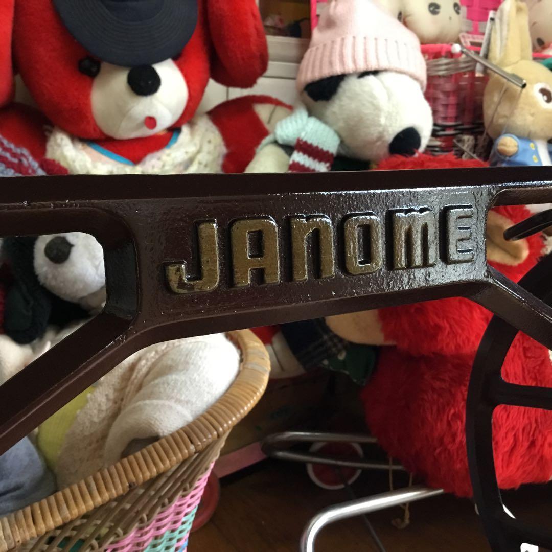 ※アンティーク※ JANOME足踏みミシン脚のテーブル　ケヤキ天板　アイアン
