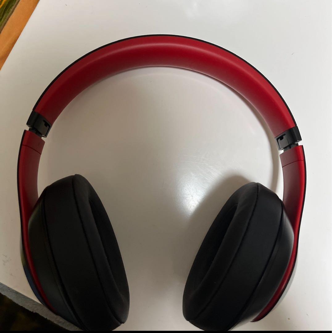 Beats Studio3 ワイヤレスヘッドホン ブラック/レッド