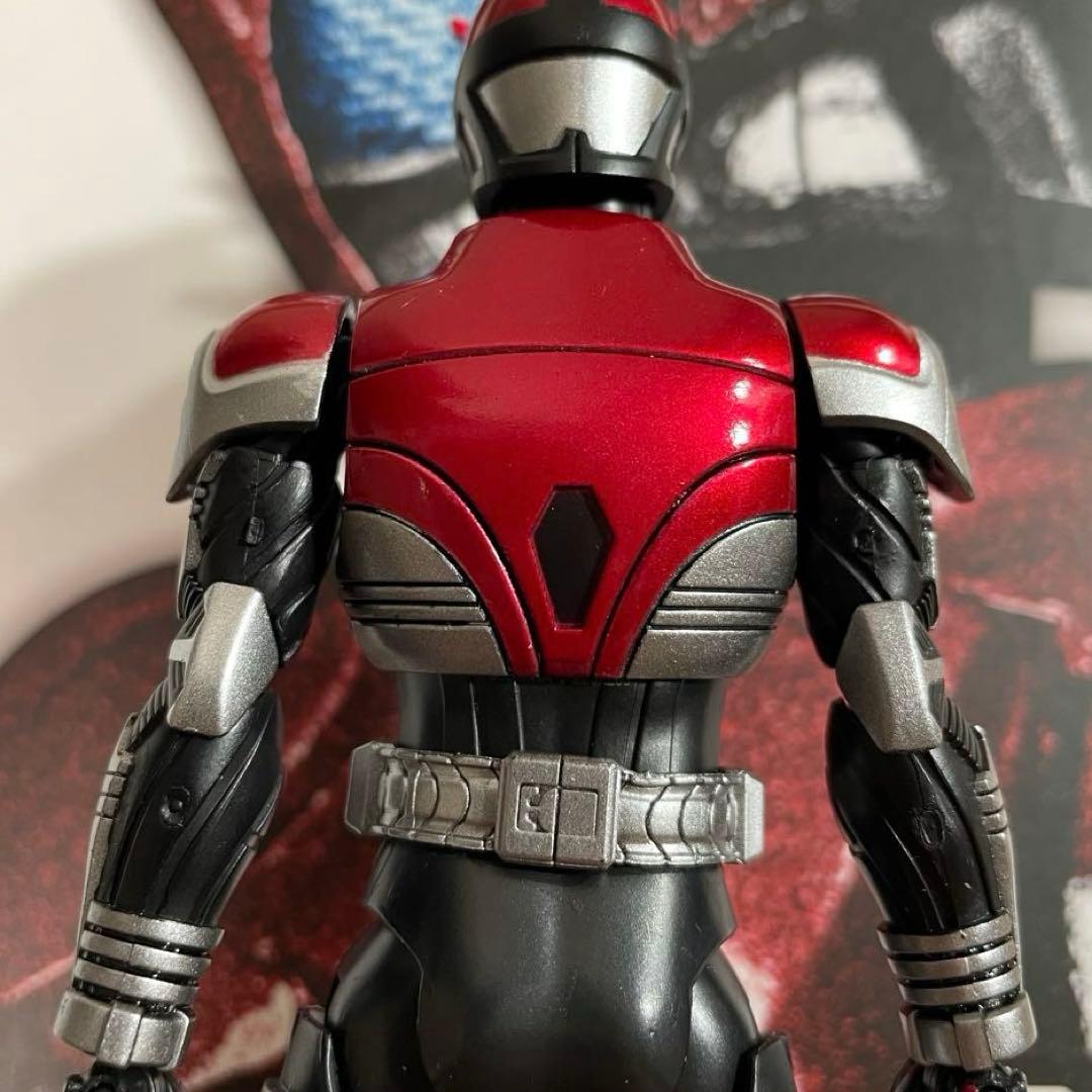 S.H.Figuarts（真骨彫製法） 仮面ライダーカブト ライダーフォーム