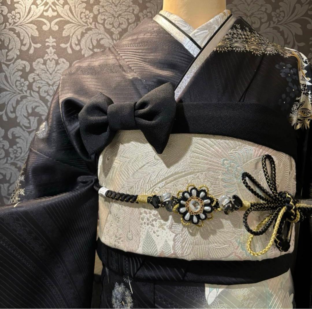 美品　黒地　地紋　金彩　銀彩　逸品　振袖　フルセット 振り袖