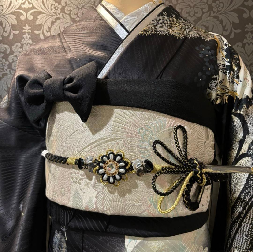 美品　黒地　地紋　金彩　銀彩　逸品　振袖　フルセット 振り袖