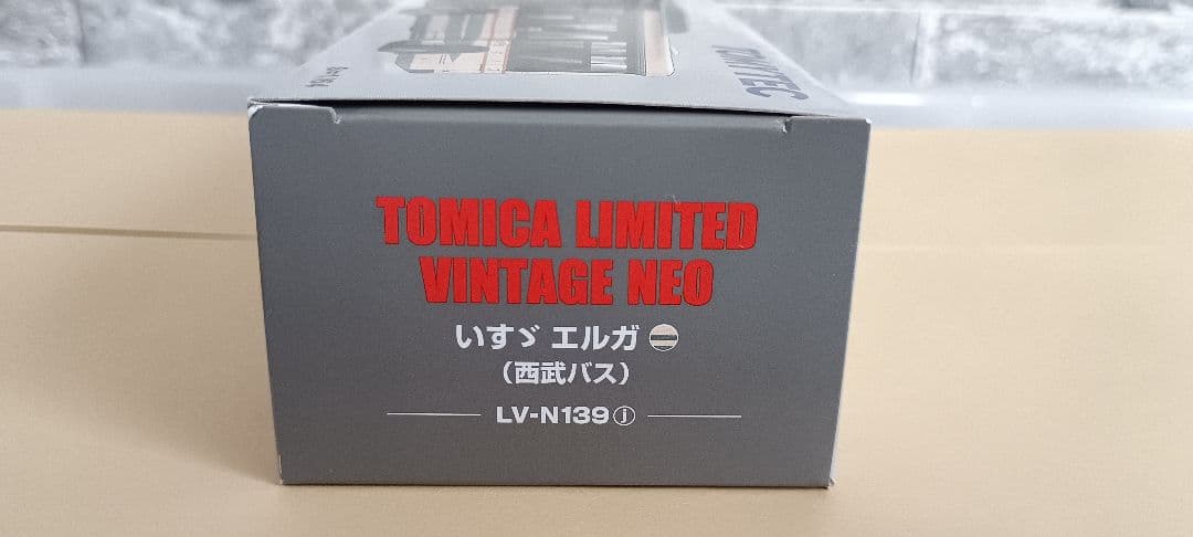 トミカリミテッド ヴィンテージ ネオ いすゞエルガ 西武バス