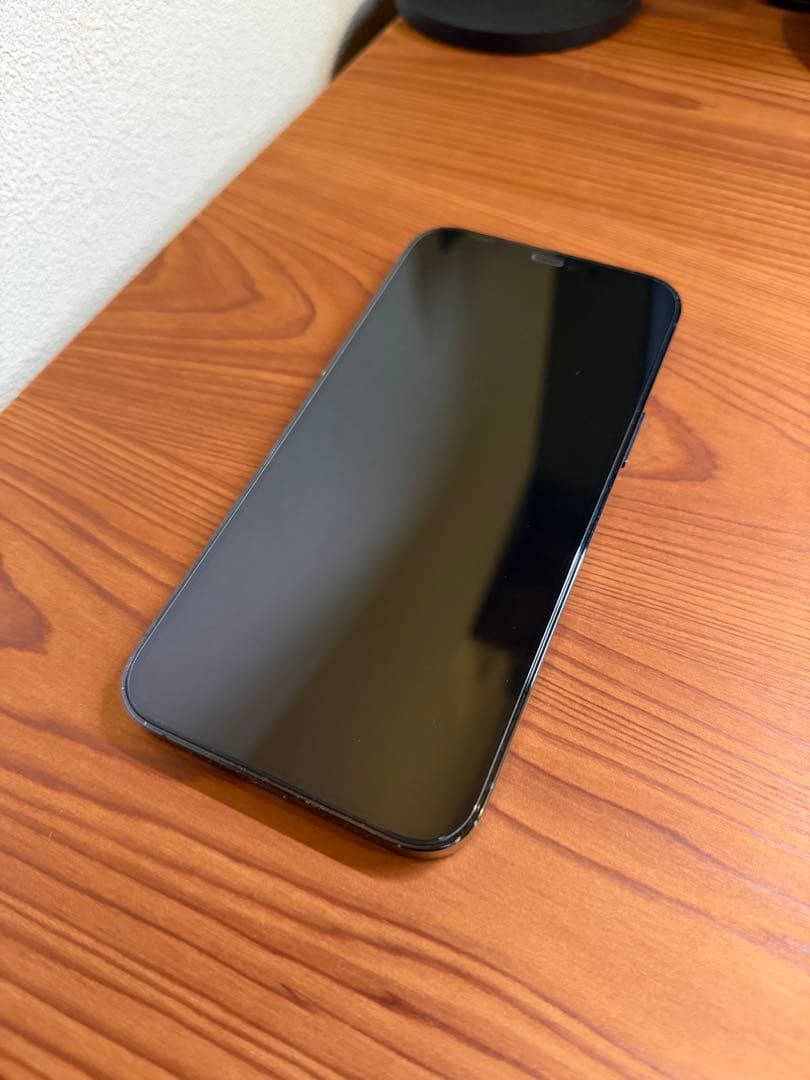 iPhone 12 Pro Max 256GB (正規店バッテリー交換済み)