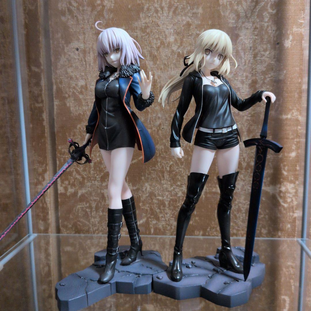 1/7 アルトリア・ペンドラゴン & ジャンヌ・ダルク フィギュア