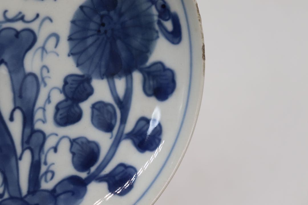 中国　明時代　染付花模様皿　アンティーク　送料込み0405