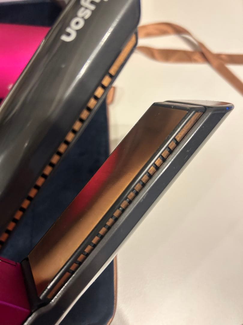 Dyson ストレートヘアアイロン ブラック・ピンク