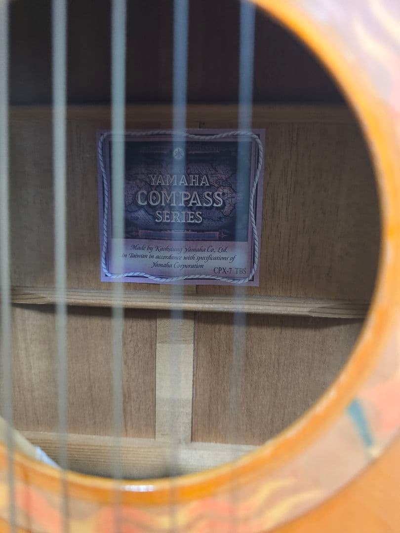 YAMAHA　COMPASS CPX-7　中古品　専用ハードケース付き