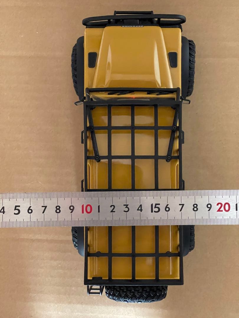 ぽんちゃん様用出品:ルーフラック荷物2台分付き、ディフェンダー110および90