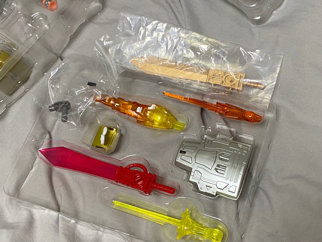 トランスフォーマー　スタジオシリーズ　ダイノボットセット　アップグレードパーツ付