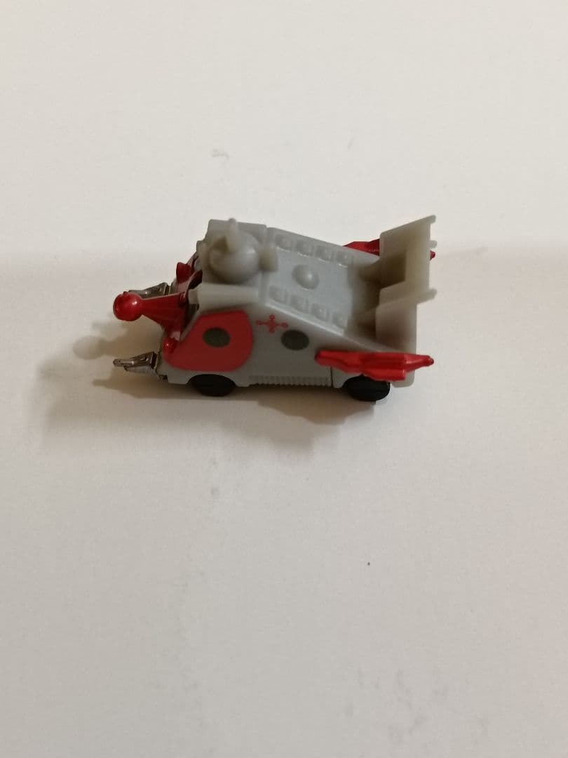 ウルトラ超兵器　ZAT　ウルトラマンタロウ　フィギュア