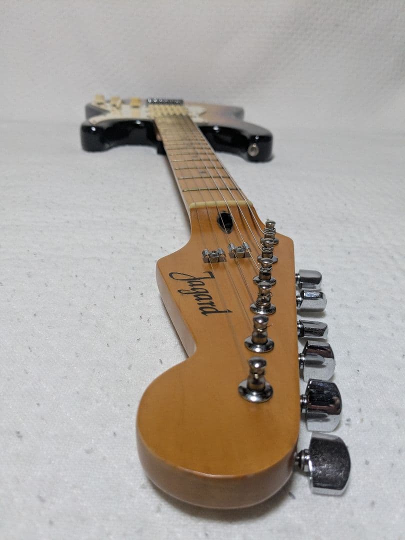 ジャガード、ストラトキャスター、エレキギター　美品