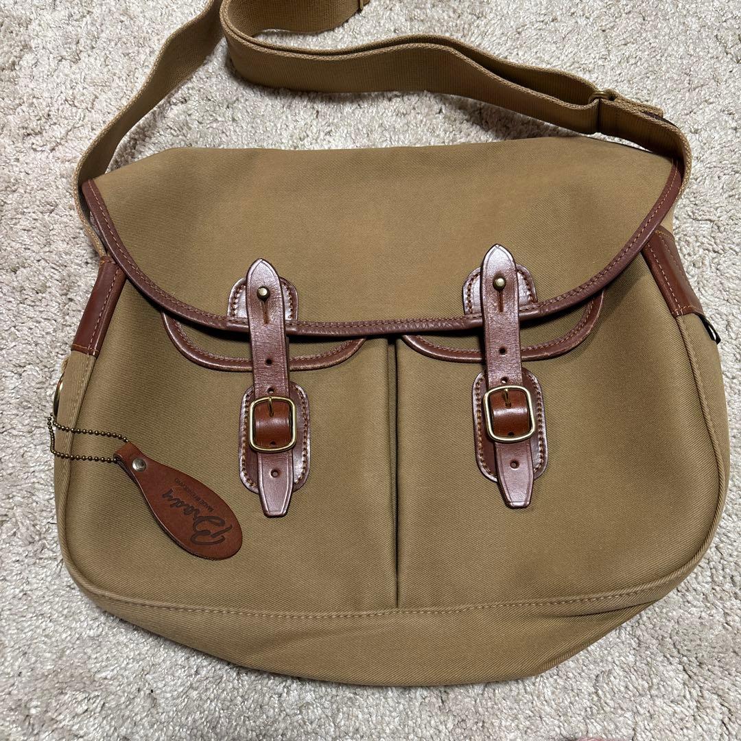 Brady ショルダーバッグ