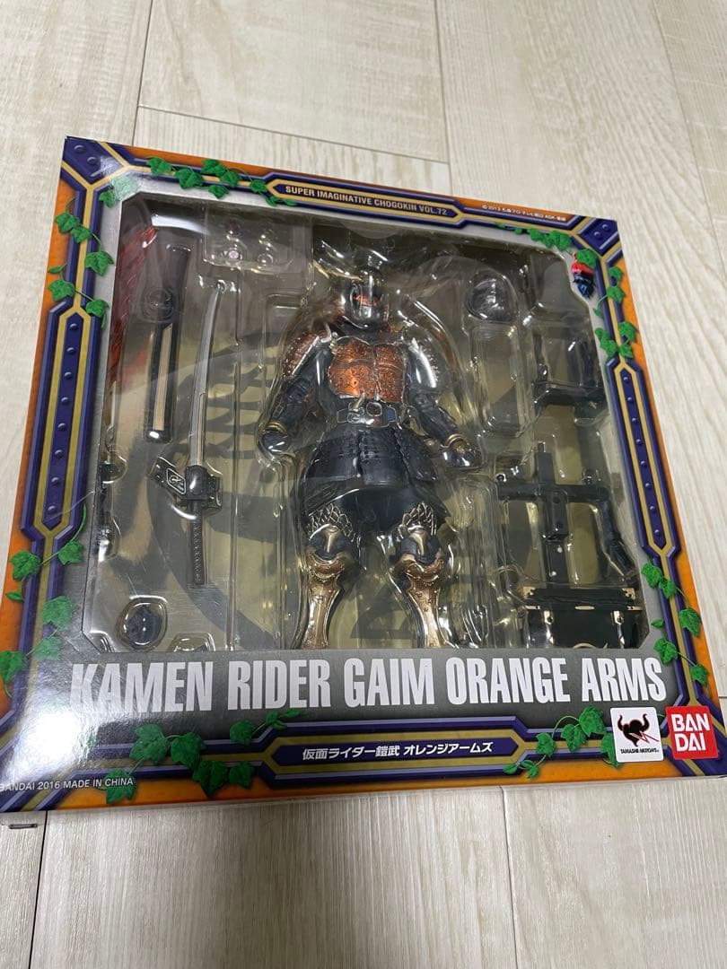 【値下げ中】　バンダイ　S.I.C 仮面ライダー　鎧武　オレンジアームズ