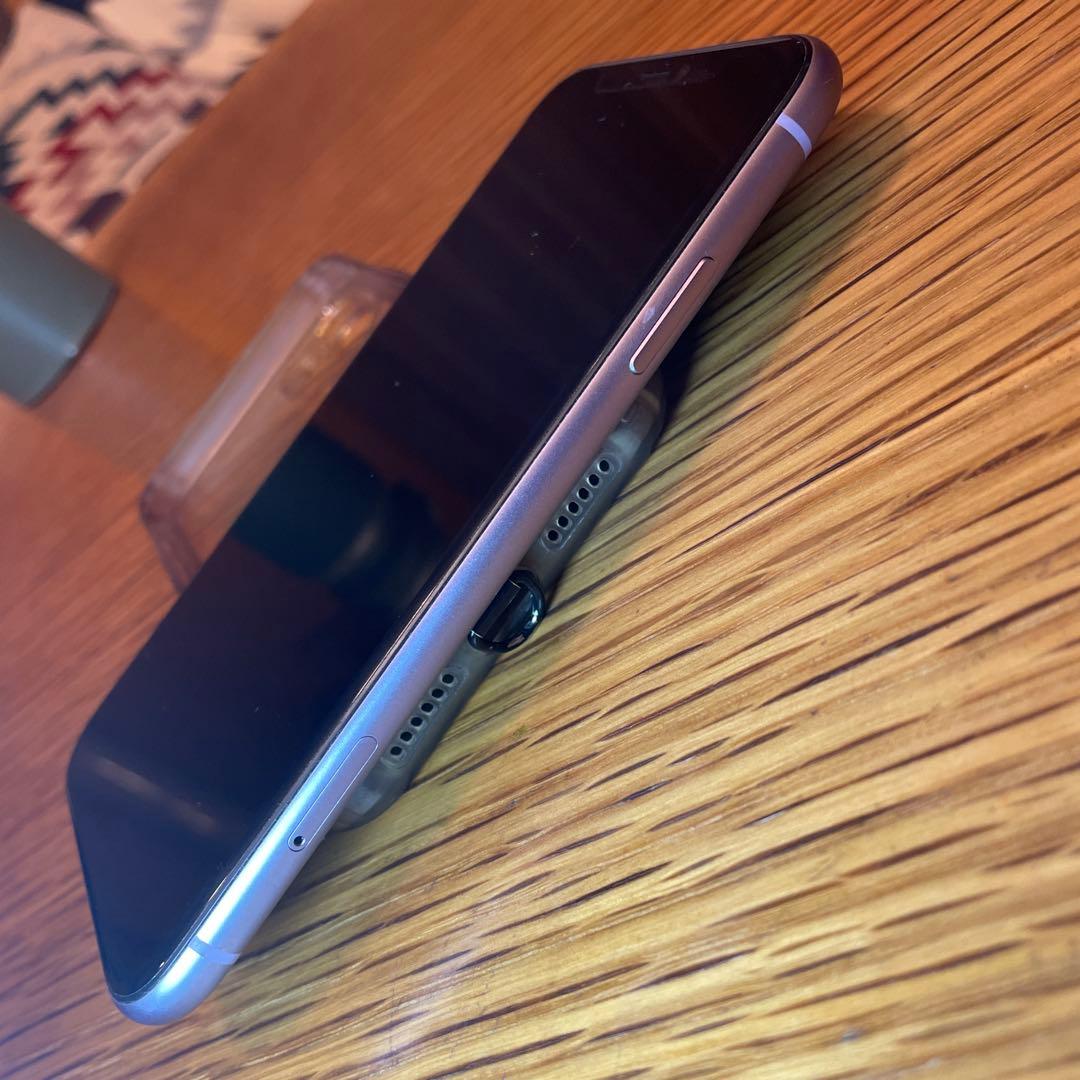 iPhone 11 本体(64GB)