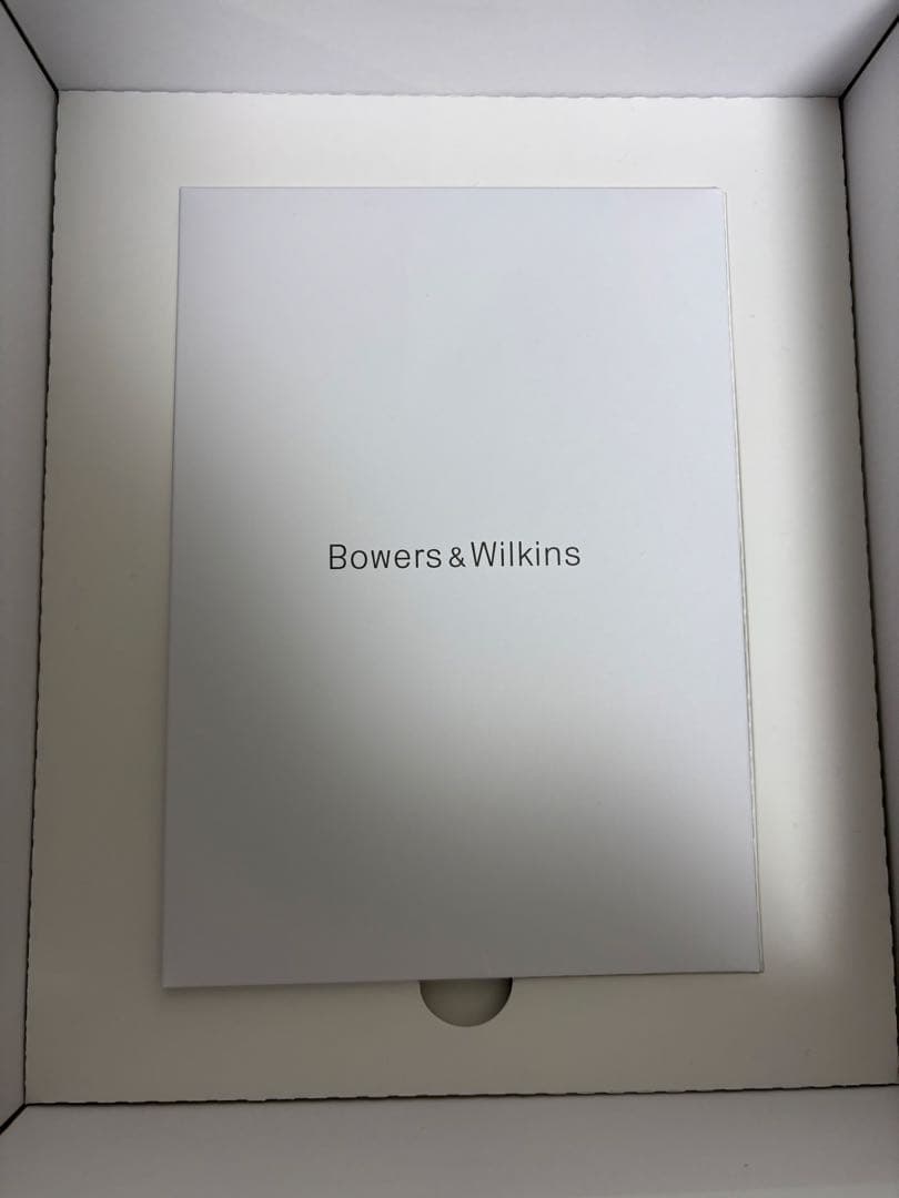 Bowers & Wilkins PX8 ワイヤレスヘッドホン ブラック