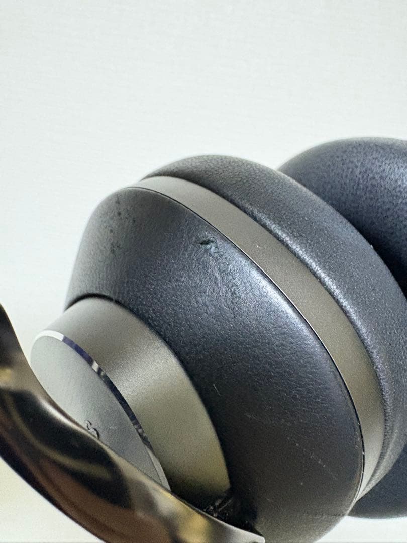 Bowers & Wilkins PX8 ワイヤレスヘッドホン ブラック