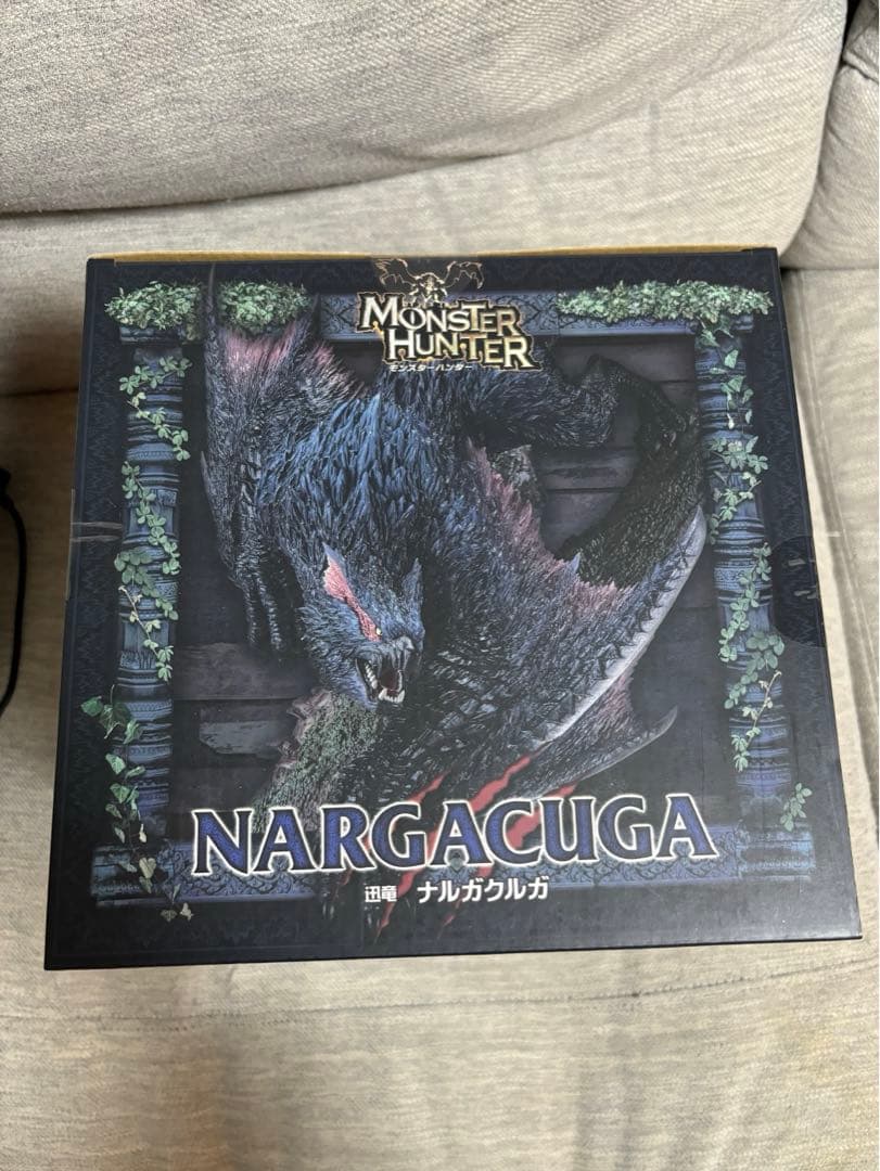 迅竜　ナルガクルガ　クリエイターズモデル　新品未開封