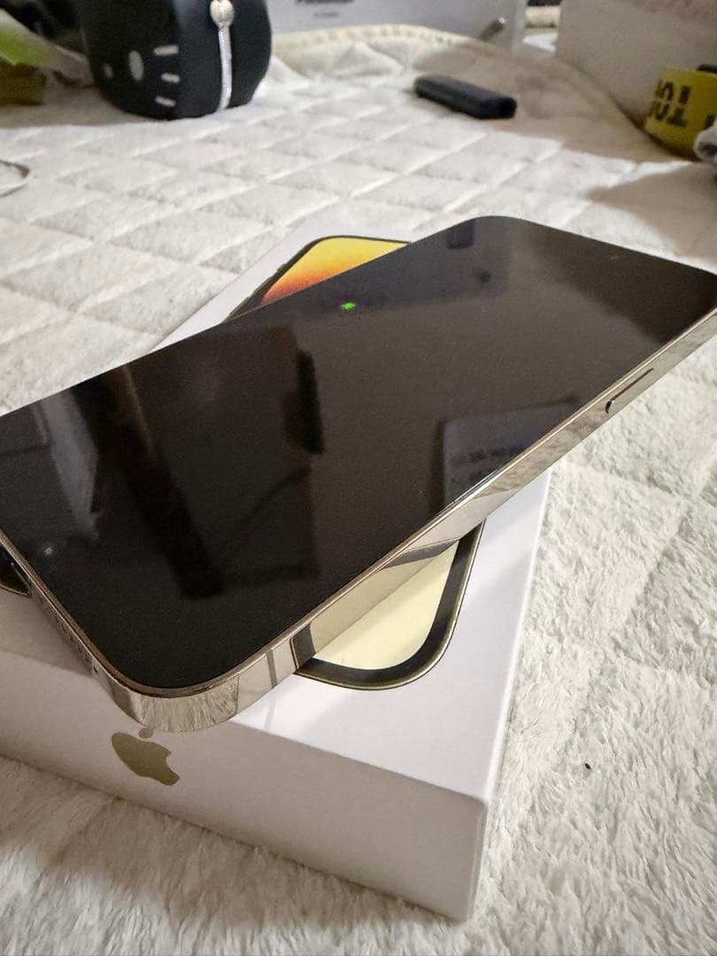 Apple iPhone 14 ProMax ゴールド 本体 未使用