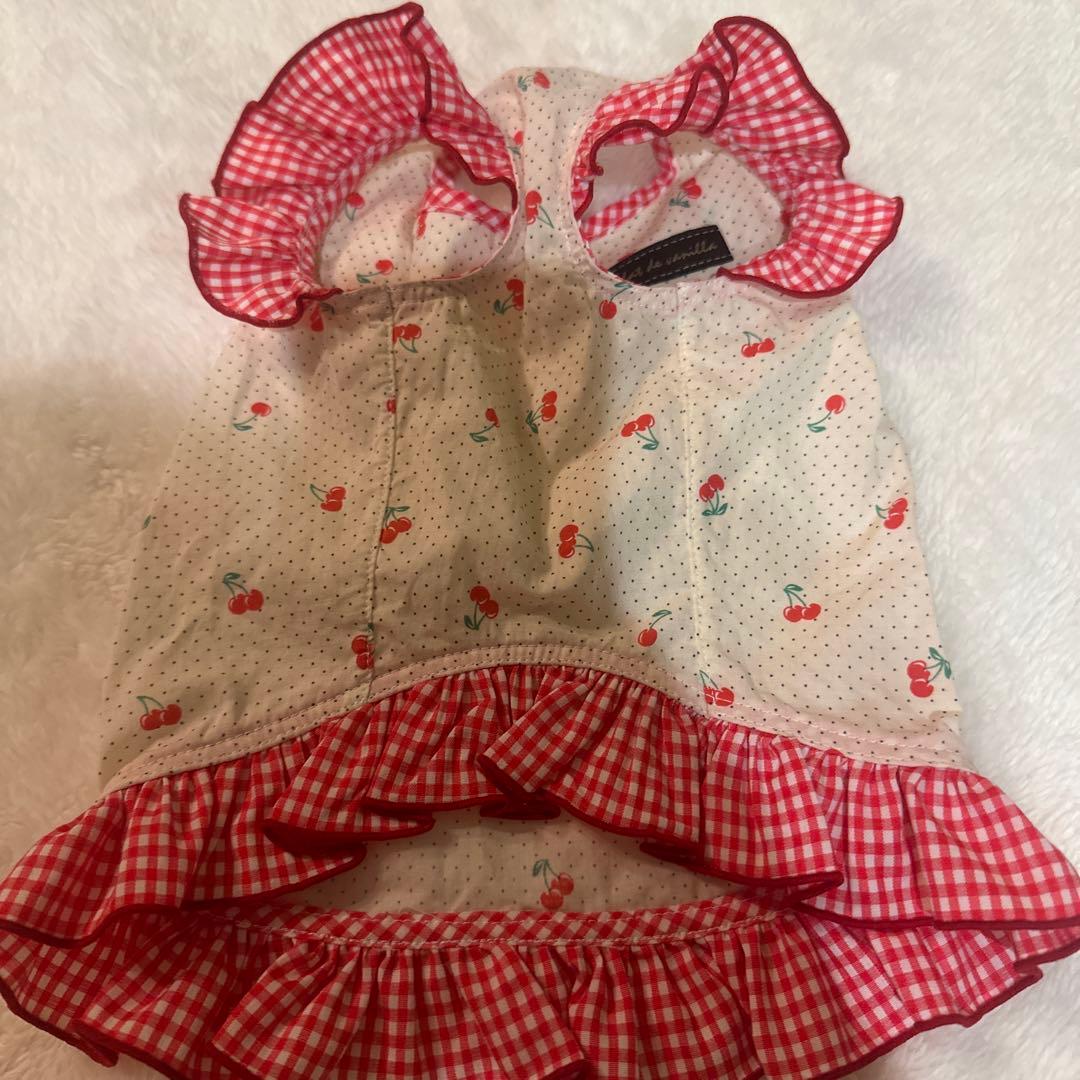 最終金額アトリエGGチェリー柄フリル犬服