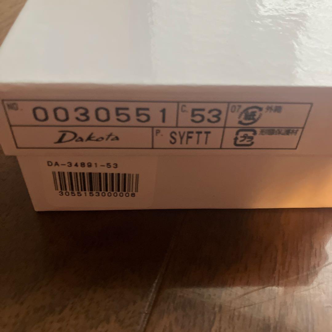 【新品未使用】　ダコタ　レザー 二つ折り財布