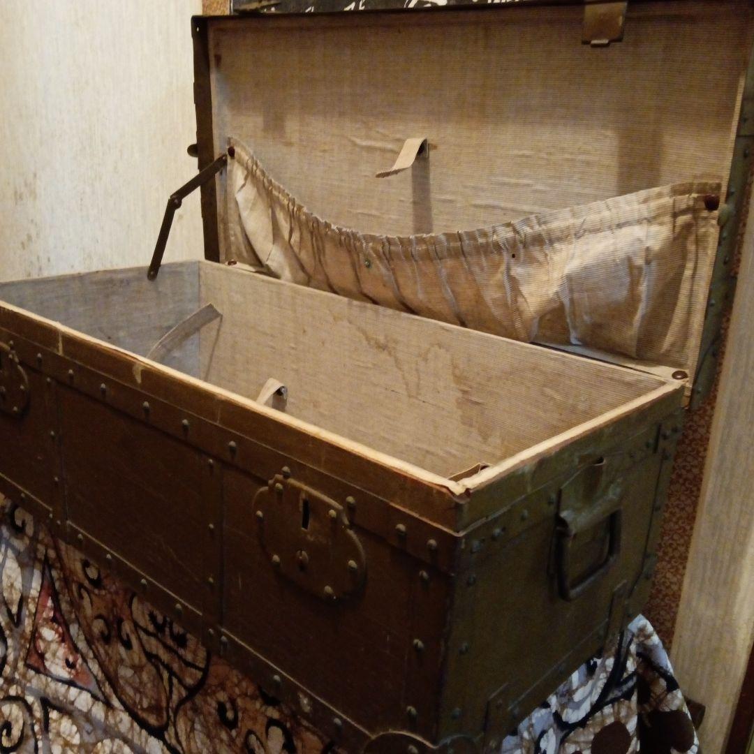 旧日本帝国陸軍稀少レア日清日露〜太平洋戦争当時物重厚古鉄金具留付木製軍装備軍隊箱