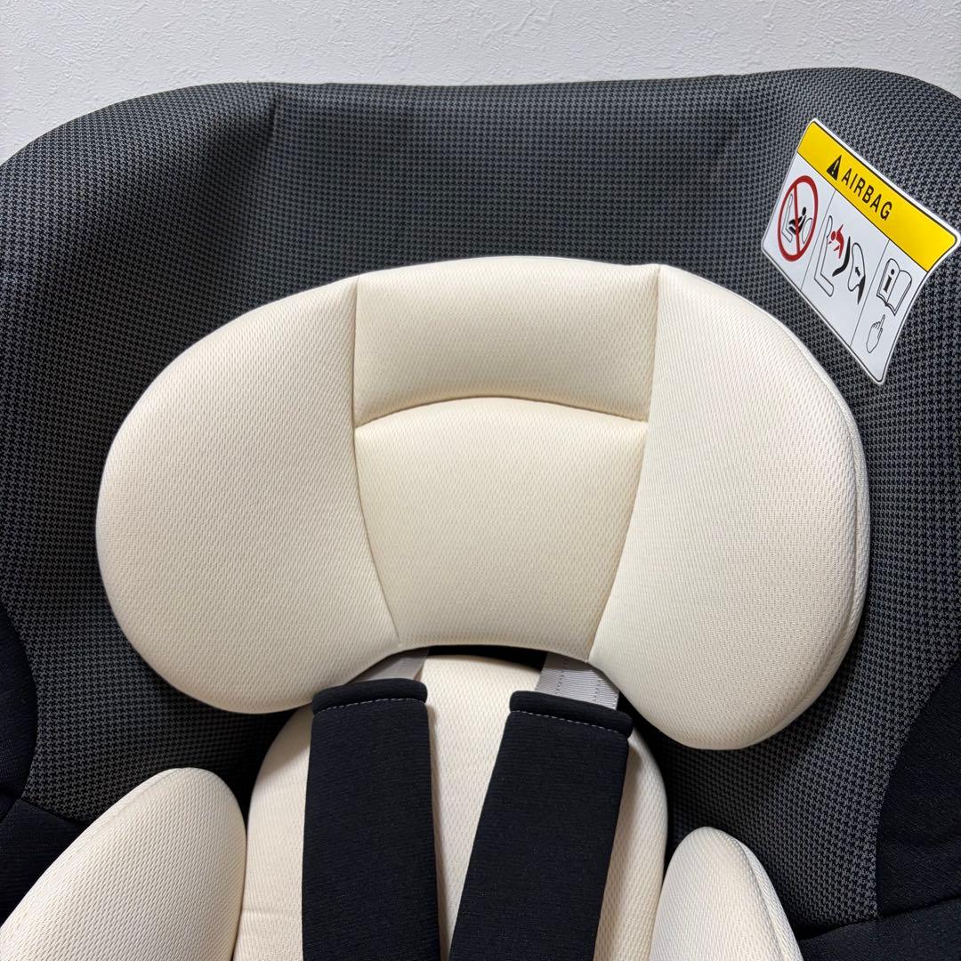 美品　リーマン　ネディ　チャイルドシート　黒