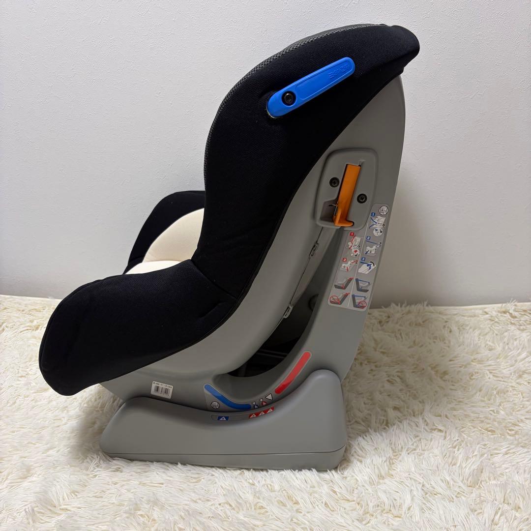 美品　リーマン　ネディ　チャイルドシート　黒